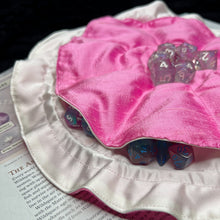 Load image into Gallery viewer, Popular Dice Bag