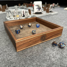 Load image into Gallery viewer, Walnut and Maple Dice Tray